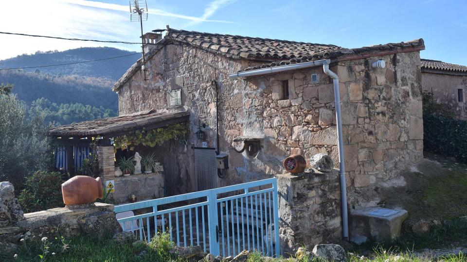 Detall casa 9.12.2018 Detall casa Aguilar de Segarra - Ramon Sunyer