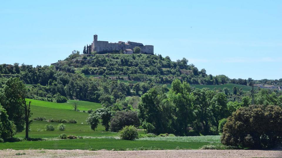 12.5.2019 Vista del poble  Montfalcó Murallat -  Ramon Sunyer