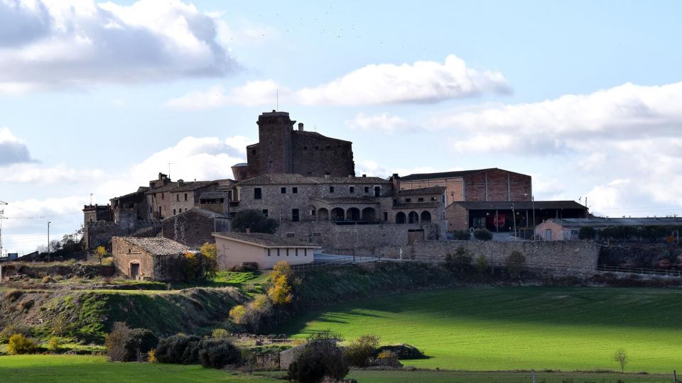 1.12.2019 Vista del poble  L'Aranyó -  Ramon Sunyer