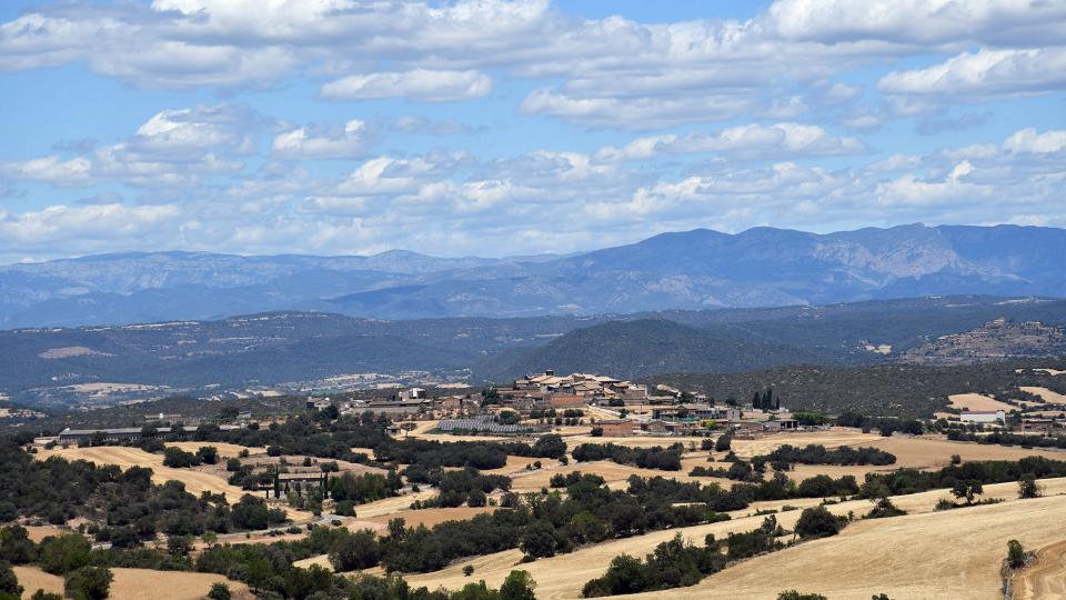 24.6.2022 Vista de Selvanera  Guarda-si-venes -  Ramon Sunyer