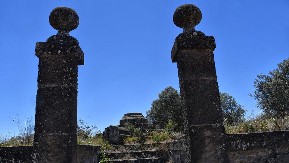 24.6.2022 Creu del Condomines  Guarda-si-venes -  Ramon Sunyer