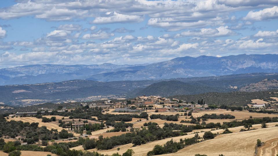 24.6.2022 Vista de Selvanera  Guarda-si-venes -  Ramon Sunyer