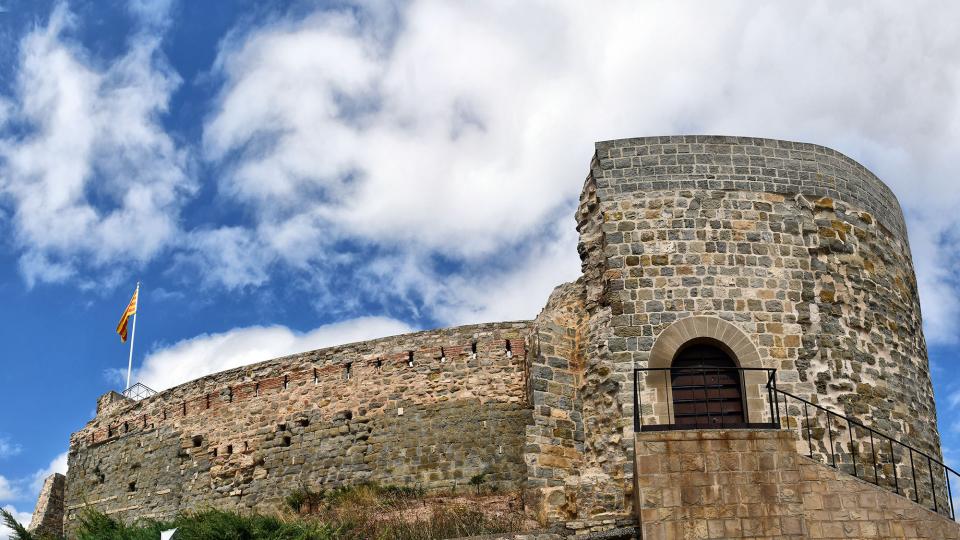 12 de Octubre de 2022 Vista del castell  Calaf -  Ramon Sunyer