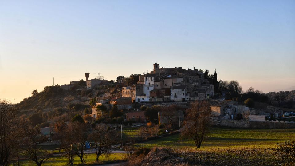 28.12.2022 vista del poble  Comabella -  Ramon Sunyer