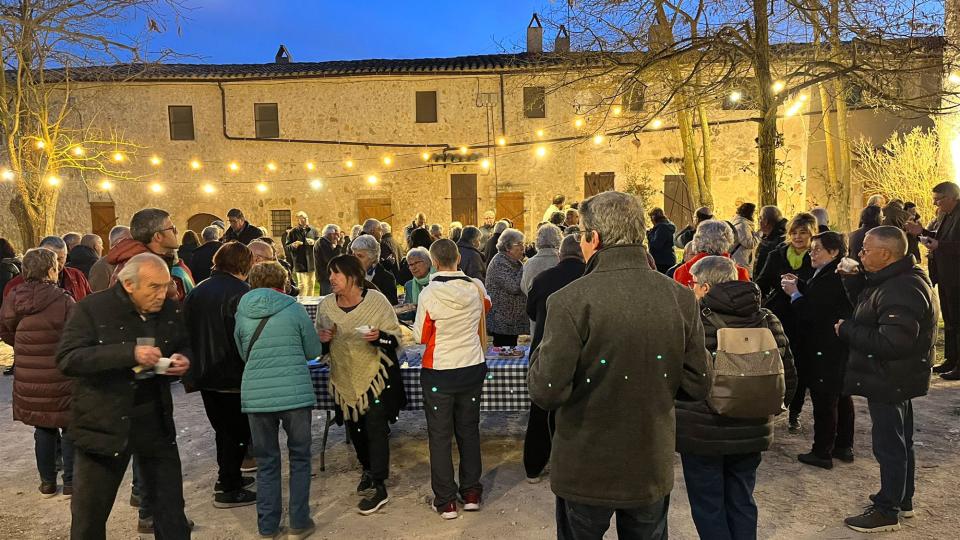 Públic en finalitzar l'acte - Rocamora i Sant Magí de la Brufaganya