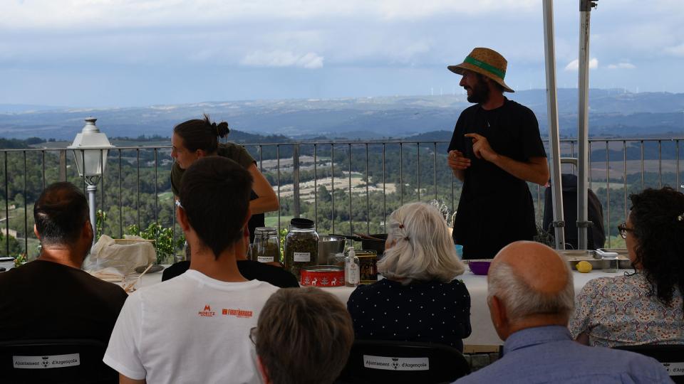 10.6.2023 - Taller Alquímia de les Espècies - Argençola - Ajuntament d'Argençola