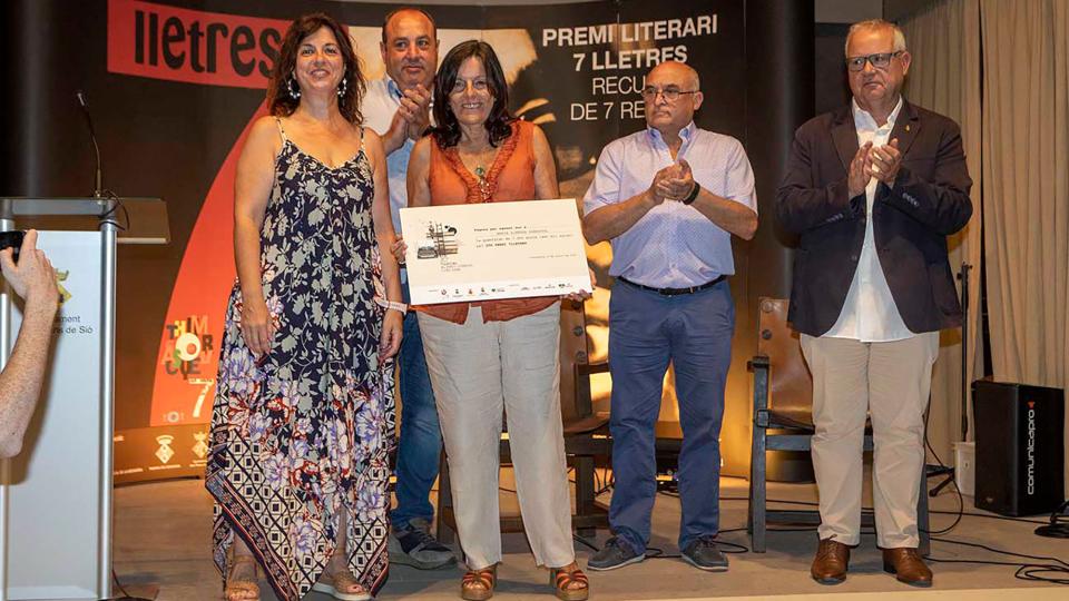 Maria Giberga guanya la vintena edició del Premi 7lletres