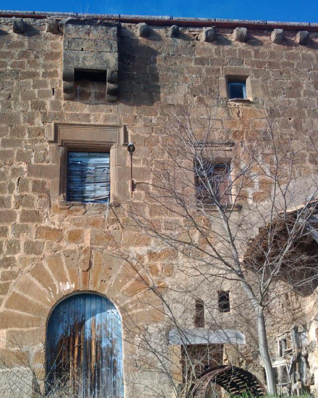 Mas de la Vila - Auteur Ramon Sunyer (2012)