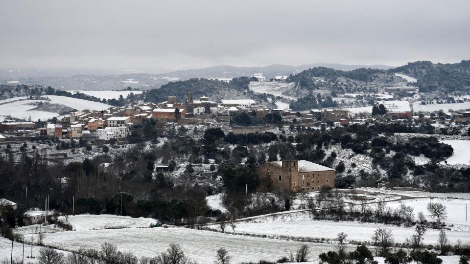 5.1.2026 Vista del poble nevat  Ivorra -  Ramon Sunyer