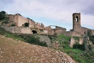 Montlleó: '..És un nucli petit, amb cases que s'enrunen i fan munts de pedres.'  Giliet de Florejacs