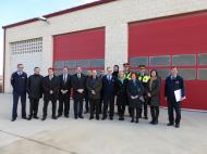 Posant devant l'actual parc de bombers