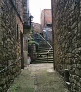 Castellnou d'Oluges: carrer  Ramon Sunyer