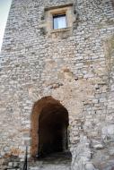 Fonolleres: portal del castell  Ramon Sunyer