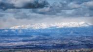 Els Plans de Sió: El Pirineu nevat de fons  Ramon Sunyer