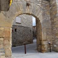 Conesa: Portal de Santa Maria  Ramon Sunyer