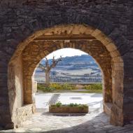 Montornès de Segarra: portal  Ramon Sunyer