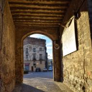 Santa Coloma de Queralt: Portal de Santa Coloma  Ramon Sunyer