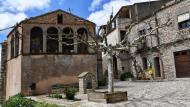 Estaràs: Plaça Major  Ramon Sunyer