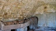 Montcortès de Segarra: Cabana amb menjadora doble  Ramon Sunyer