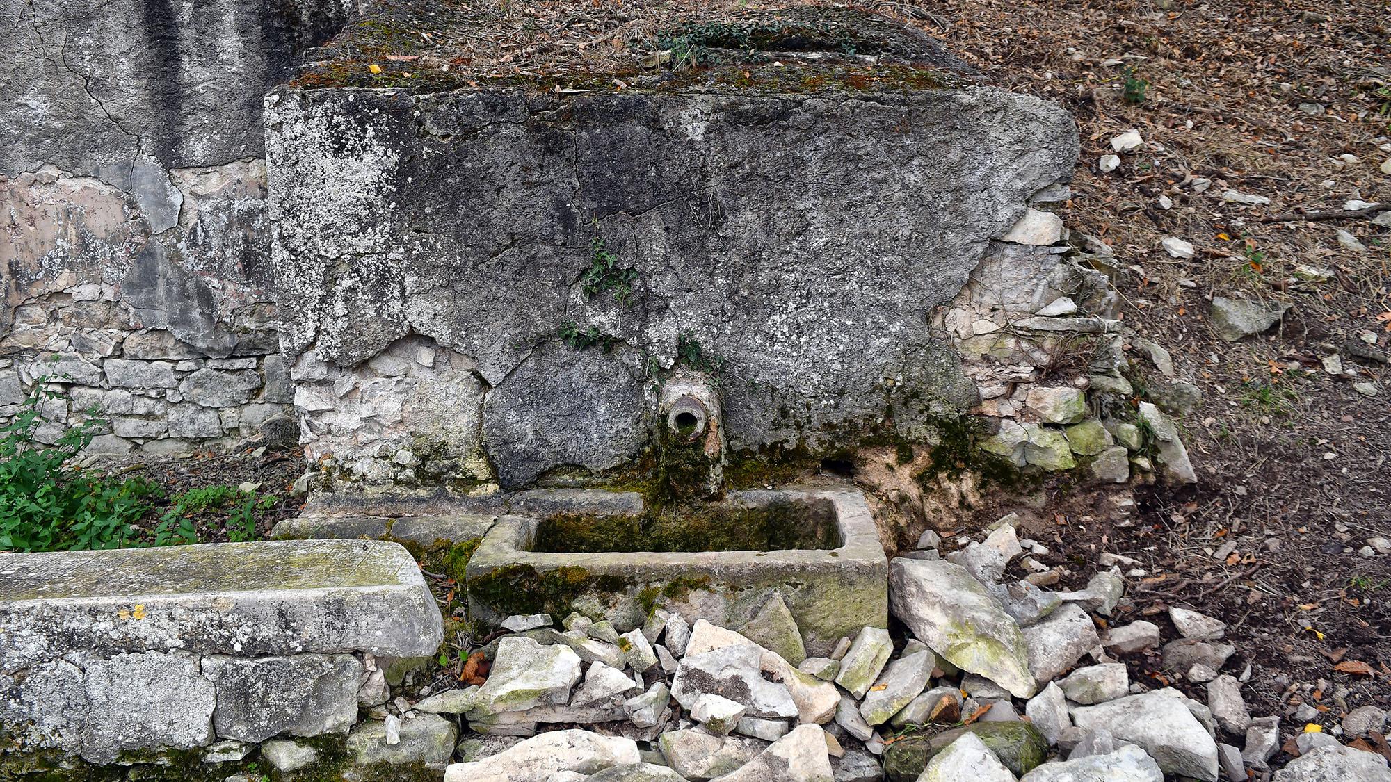 Fuente Tosquella de Més Avall